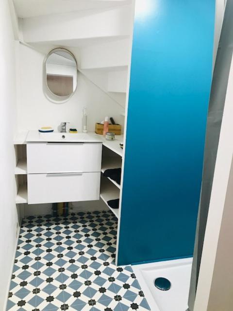 Chambre Darwin Sdb Wc Et Terrasse Prives Bordeaux Exterior foto