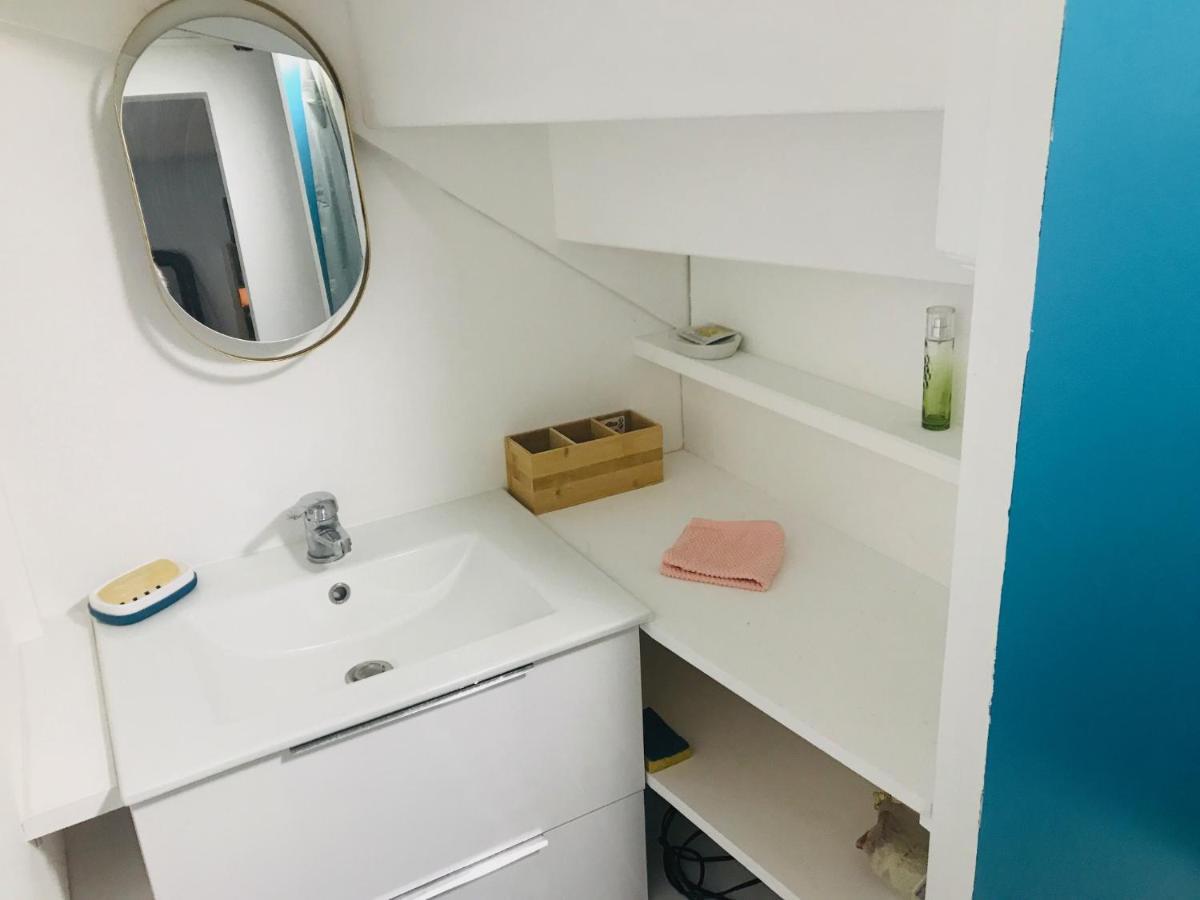 Chambre Darwin Sdb Wc Et Terrasse Prives Bordeaux Exterior foto